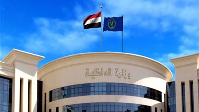 ضبط 7 مسجلين خطر بحوزتهم أيس وسلاح في عين شمس