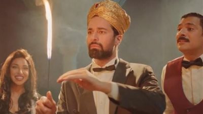 مطرب وساحر وتاجر أنتيكات، أحمد حاتم يتألق في مسلسل عمر أفندي