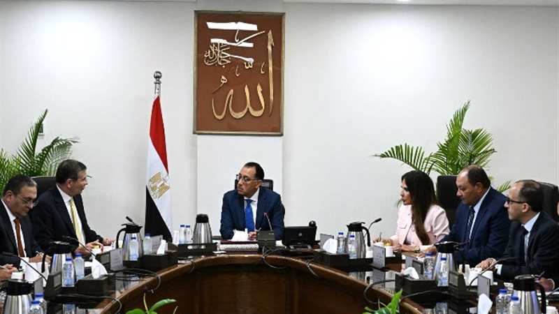 اجتماع رئيس الوزراء مع وزير الزراعة