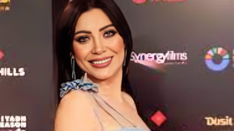 منى ممدوح