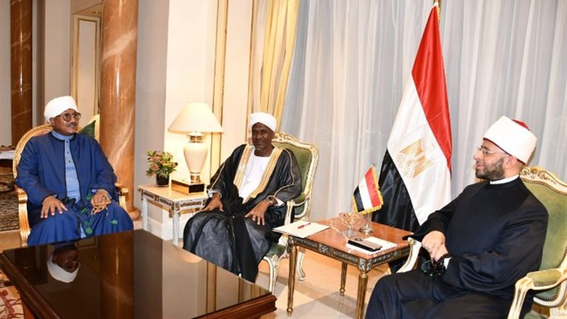 وزير الأوقاف ونظيره السوداني