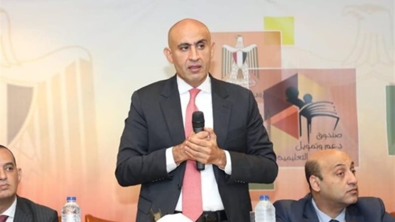 محمد عبد اللطيف، وزير التربية والتعليم والتعليم الفني