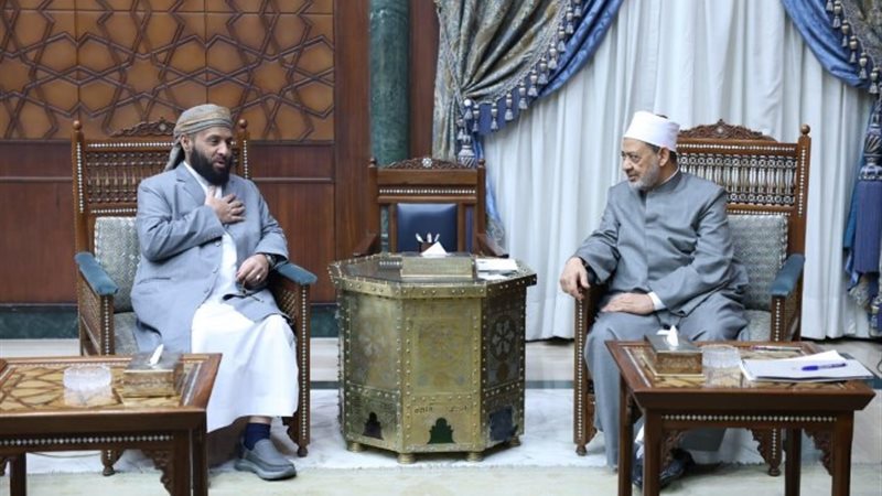 شيخ الأزهر و وزير الأوقاف اليمني