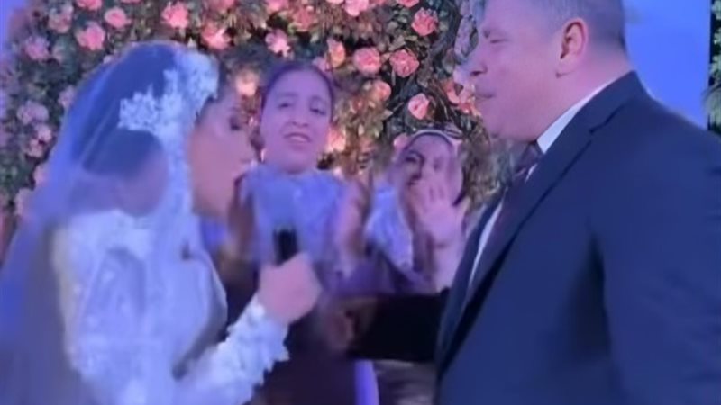 والد عروسة وابنته ـ أرشيفية