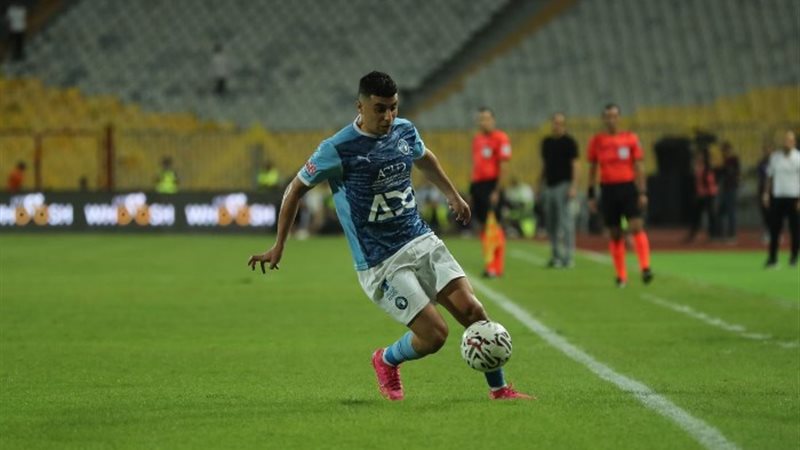 لاعب بيراميد