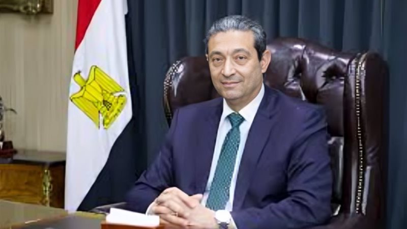 إيمن الشهابي محافظ دمياط