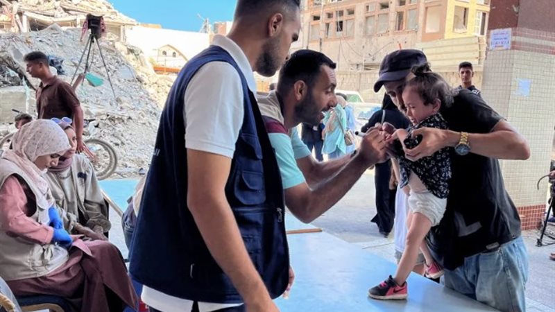 حملة التطعيم ضد مرض شلل الأطفال في غزة