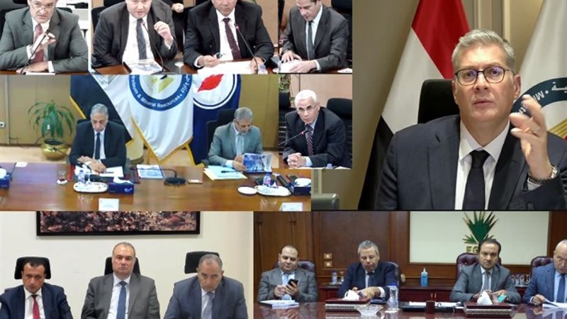 كريم بدوى وزير البترول والثروة المع