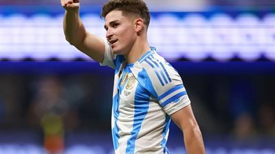 شاهد هدف جوليان ألفاريز العالمي في شباك تشيلي (فيديو)