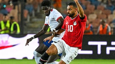هل يمارس محمد صلاح هوايته المفضلة أثناء تواجده بمعسكر منتخب مصر؟