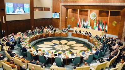 مجلس الجامعة العربية يدعم قرار الرئيس الفلسطيني بالذهاب إلى غزة