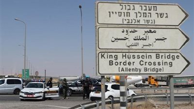 إعادة فتح المعابر الحدودية بين فلسطين والأردن غدا