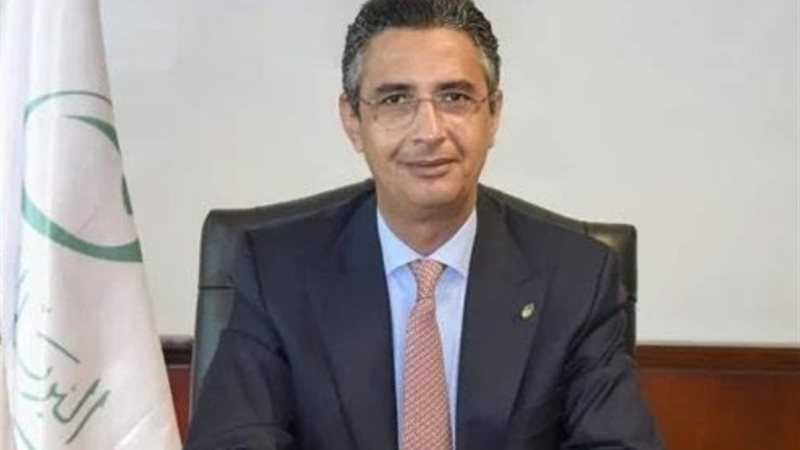 الدكتور شريف فاروق