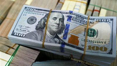 سعر الدولار في مصر، سيناريو الانخفاض يتواصل في جميع البنوك