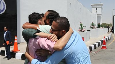 الحكومة تعلن العفو عن بعض المحكوم عليهم بمناسبة ذكرى 6 أكتوبر