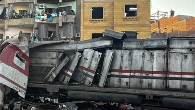 لحظات الرعب والألم بالشرقية، القصة الكاملة لحادث تصادم قطارين بالزقازيق (فيديو)