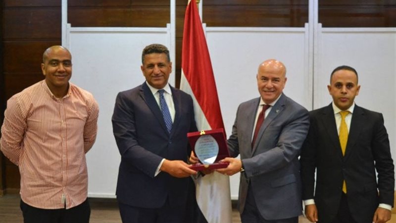الشباب والرياضة
