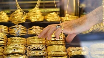 سعر الذهب يسجل أرقام قياسية جديدة، المعدن النفيس «يتوهج» محليا وعربيا