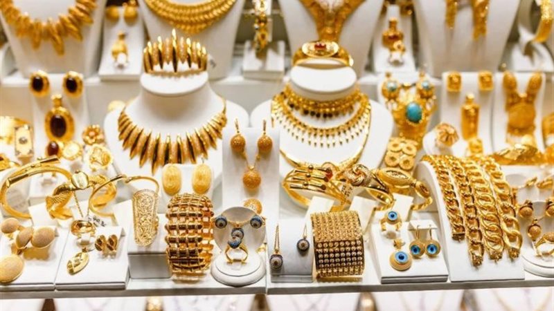 انخفاض أسعار الذهب