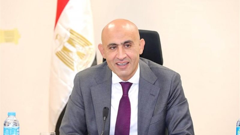 محمد عبداللطيف وزير التربية والتعليم
