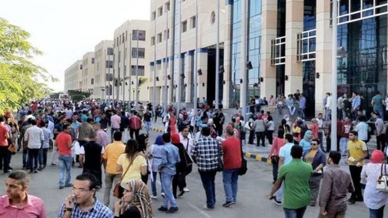 تأجيل الدراسة في الجامعات المصرية
