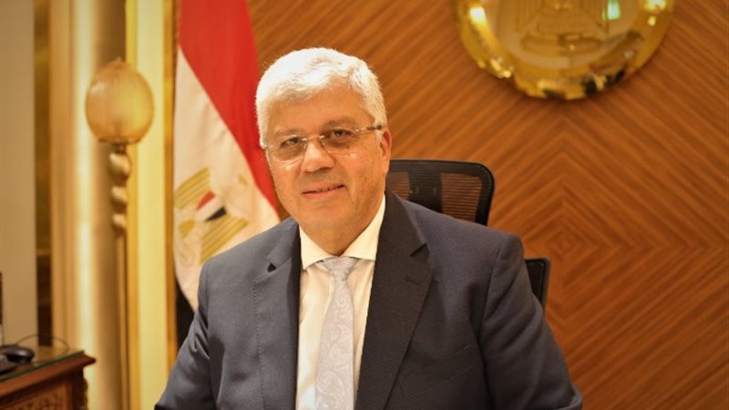 محمد عبد اللطيف وزير التربية والتعليم