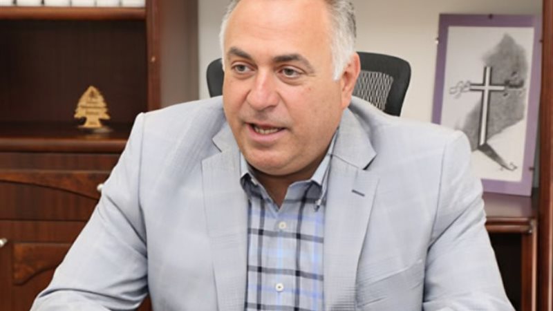 توم حرب