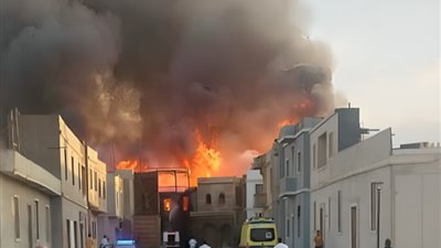 إصابة شخصين باختناق في حريق الحي الشعبي بمدينة الإنتاج الإعلامي