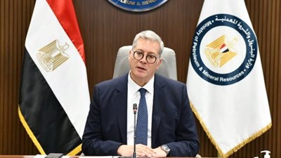 وزير البترول يصدر حركة تنقلات جديدة بشركات القطاع
