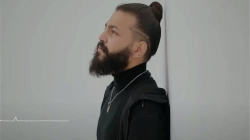 الفنان مسلم