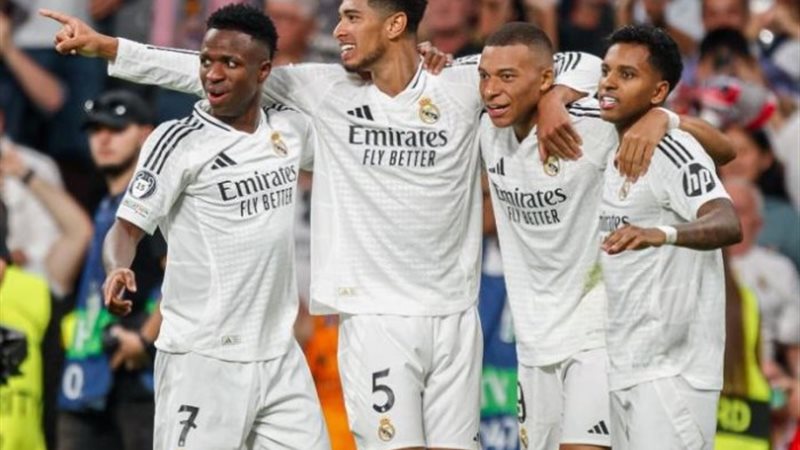 لاعبو ريال مدريد