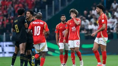 الزمالك يسجل هدف التعادل أمام الأهلي في نهائي السوبر الإفريقي (فيديو)