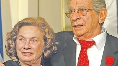 نسخة جديدة ومرممة، رحيل أرملة يوسف شاهين في ليلة عرض إسكندرية كمان كمان