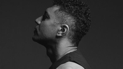 محمد عز لـ«الجمهور»: البُعد عن التمثيل سبب إحباطي وأستحضر أعمالي لأشعر براحة