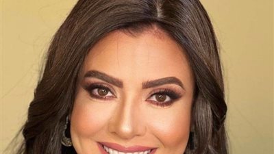 بعد شائعة اعتزالها، نشوي مصطفى تشارك في برنامج خارج مصر