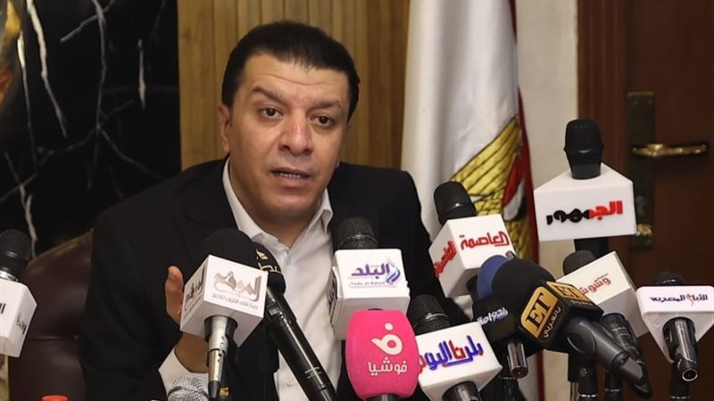 مصطفى كامل