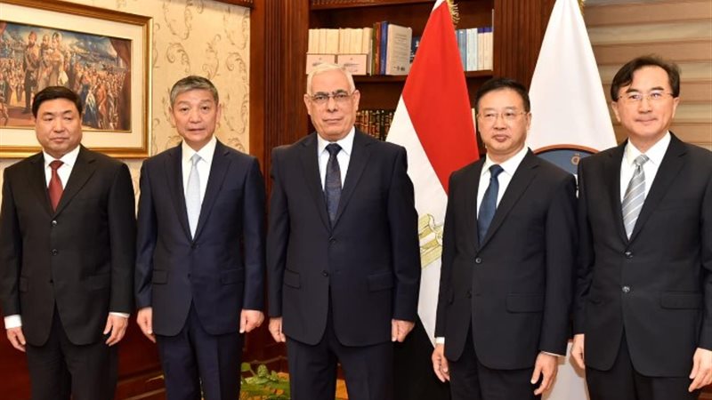 النائب العام والوفد الصيني