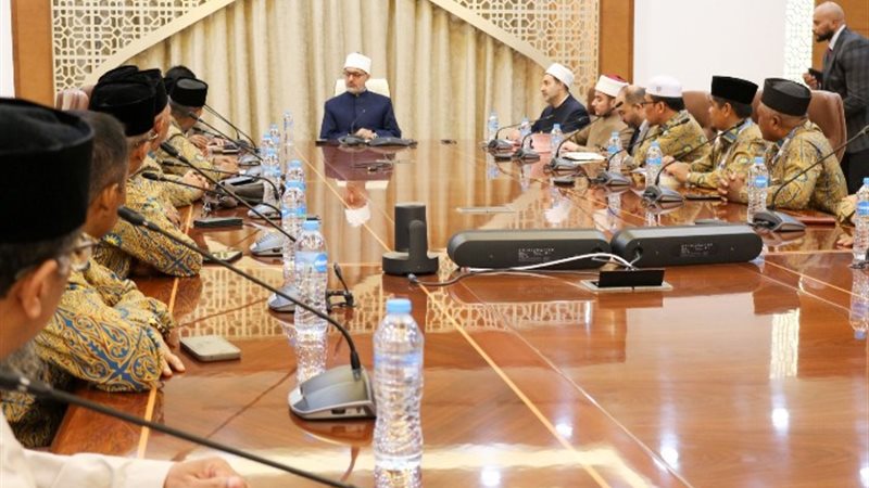 مفتي الجمهورية يستقبل وفدًا من علماء الجمعية المحمدية