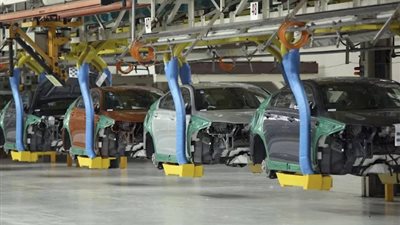 استثمارات بـ6.2 مليار جنيه لتصنيع 4 طرازات من السيارات محليًا
