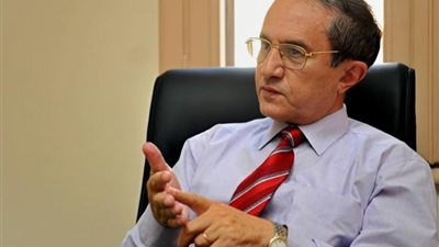 أسامة الغزالي حرب: مصر ليست دولة ديمقراطية.. وقوتها تساهم في استقرار المنطقة