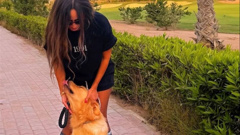 الفنانة زينة