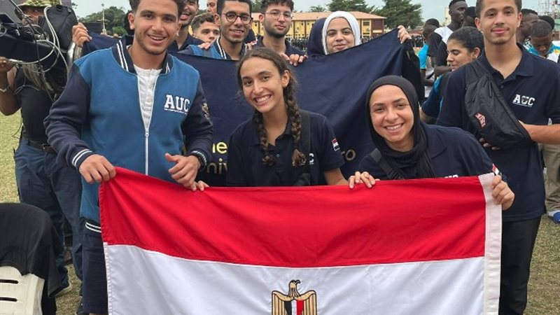 جانب من الحدث