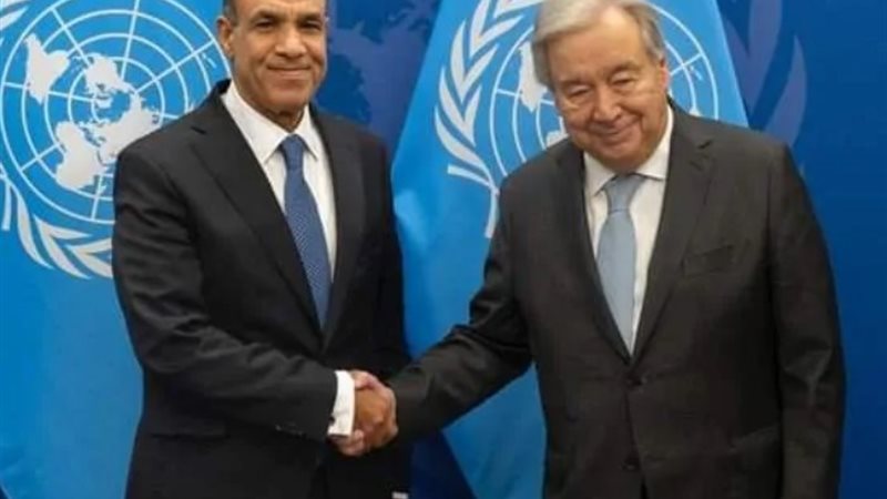 وزير الخارجية مع الأمين العام للأمم المتحدة
