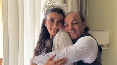 شاهد حفل ابنة الفنان علاء مرسي، «الجمهور» يرصد أول 3 ساعات من الزفاف