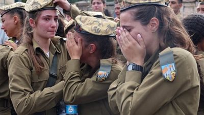 مجندات إسرائيليات تروين كواليس مروعة وتفضحن جيش الاحتلال في ذكرى 7 أكتوبر
