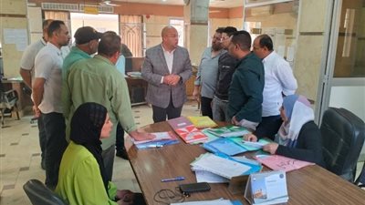 نائب محافظ الجيزة يتفقد سير العمل بالمركز التكنولوجي بالحوامدية وأبو النمرس