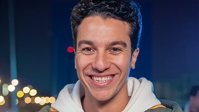 مسلسل 6 شهور، نور النبوي يوفي بوعده للعاملين بمجال العقارات