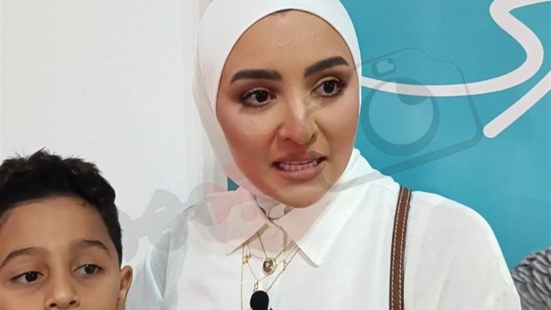 هلا رشدي