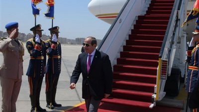 الرئيس السيسي يعود إلى أرض الوطن بعد زيارة إريتريا