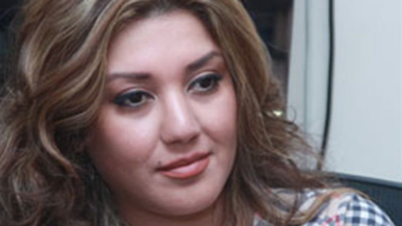 الفنانة شمس
